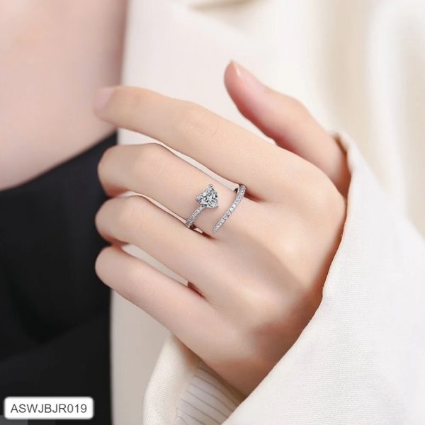 beautiful heart ring